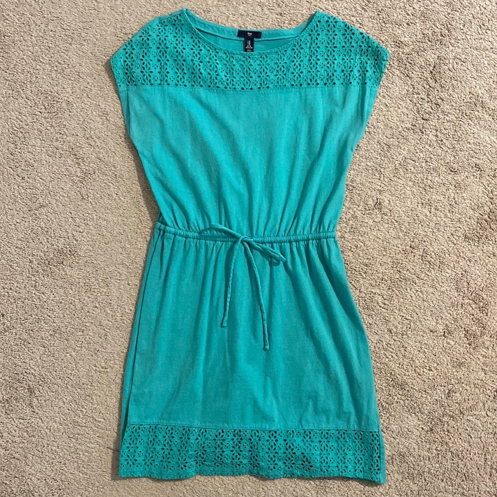 Gap cotton sundress with cap sleeves and tie waist - size M